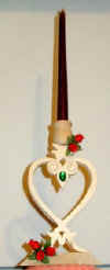 victorian_heart_candle_holder.JPG (12738 bytes)